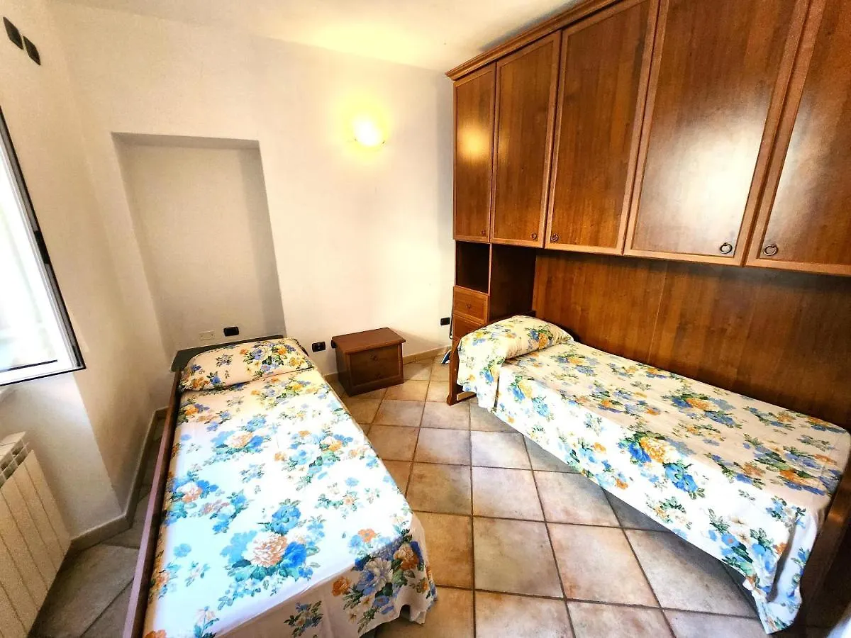 Casa Villa Pignone 0*,  Italy